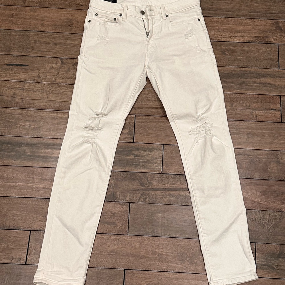 Abercrombie and fitch 31x32 White Jeans